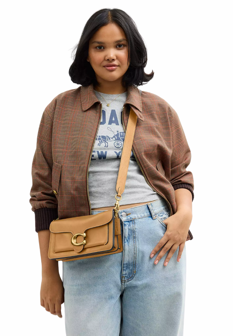 ( PREORDER ) Coach Tabby 26 Shoulder Bag In Brass Biscuit CCX04