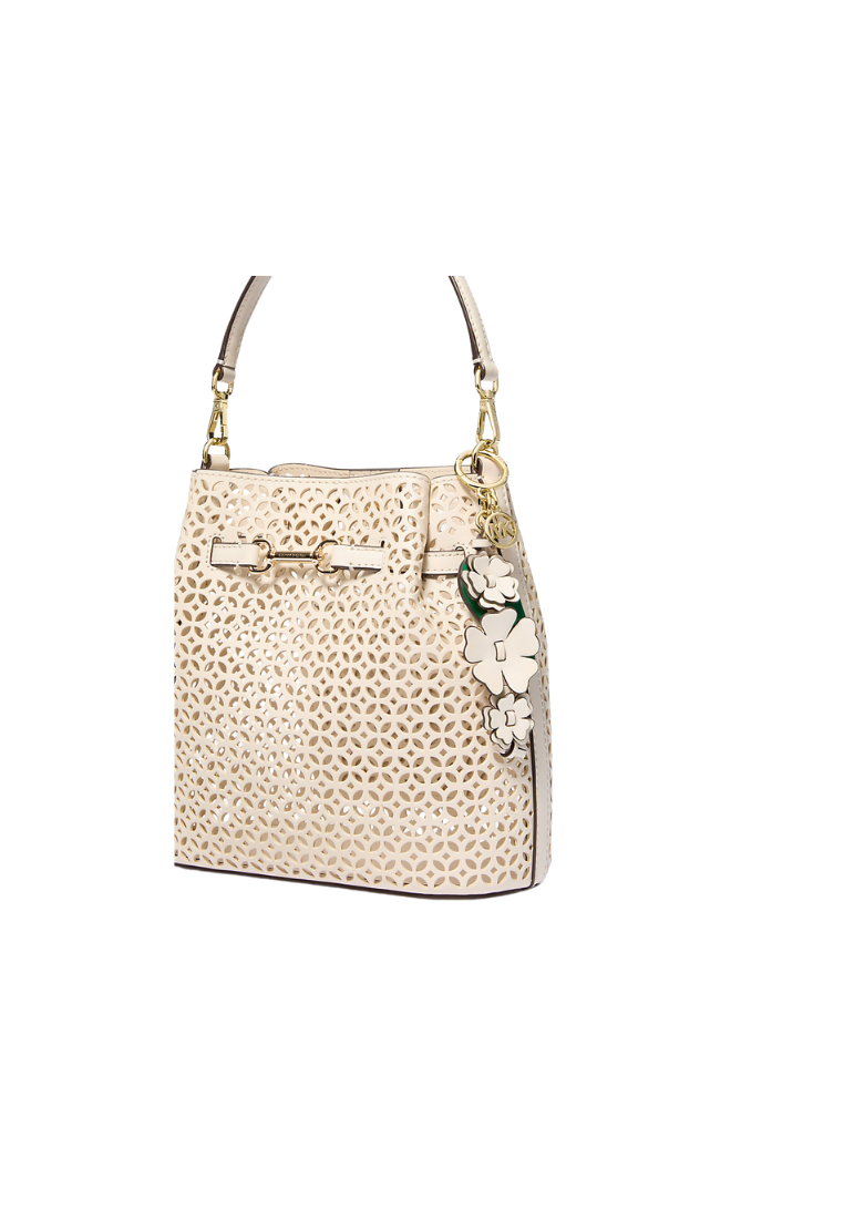 ( PREORDER ) Michael Kors Flower Bag Charm In Light Cream 35S6GGFK4Y