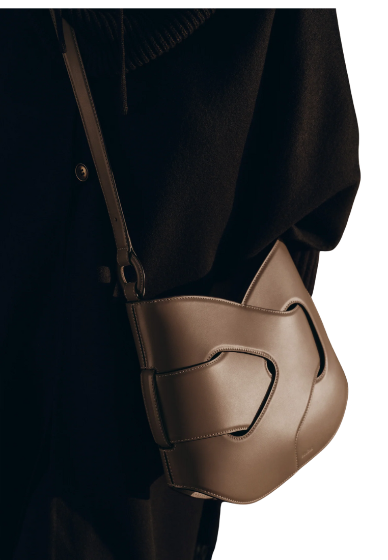 ( PREORDER ) Polene Nodde Hobo Shoulder Bag In Smooth Root