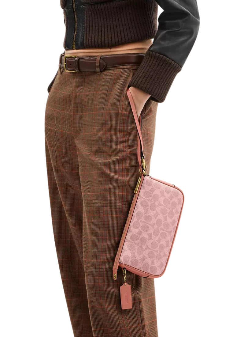 Coach Plaza Bag 22 Shoulder Bag In Signature Canvas In Melon Pink CCC42