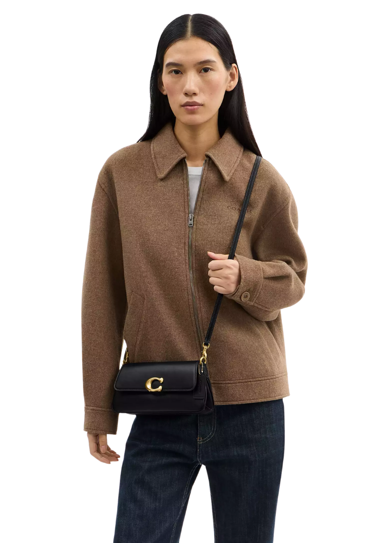 ( PREORDER ) Coach Jet Shoulder Bag In Brass Black CAM16