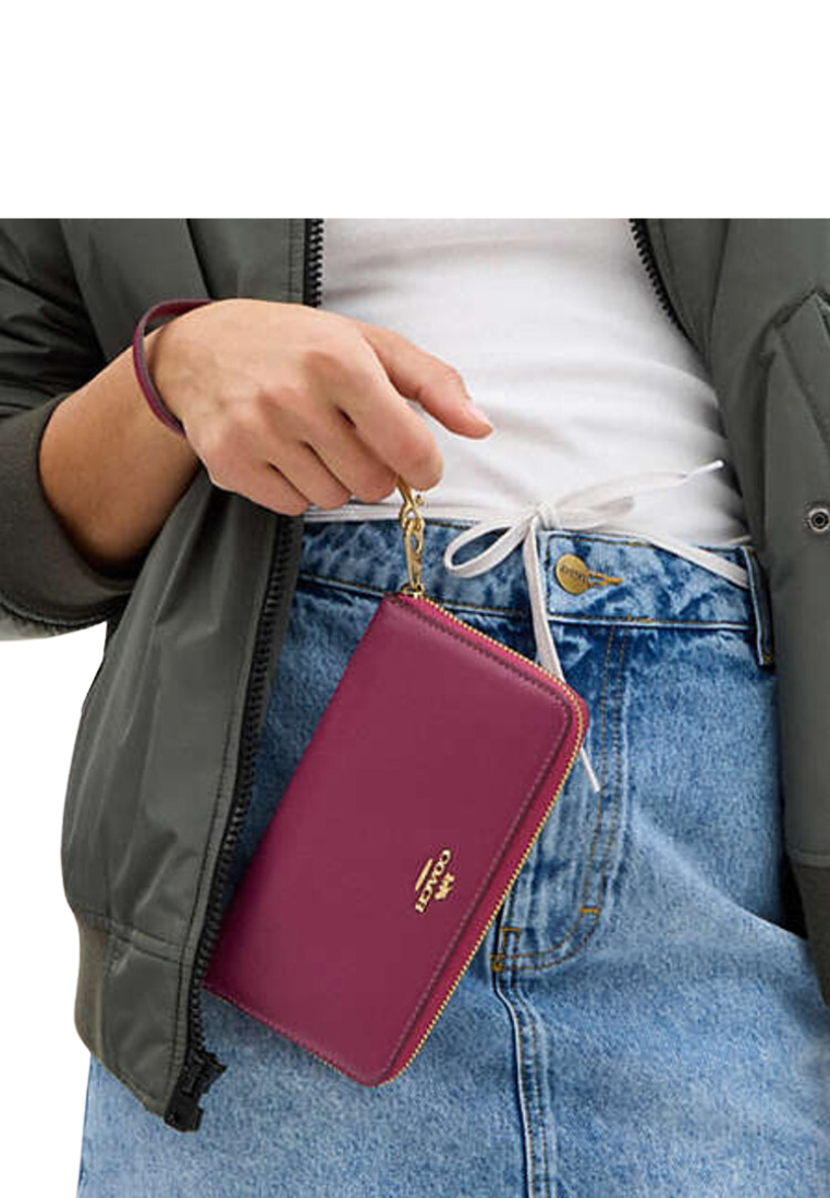 ( AS IS ) Coach Long Zip Around Wallet In Pink CR623