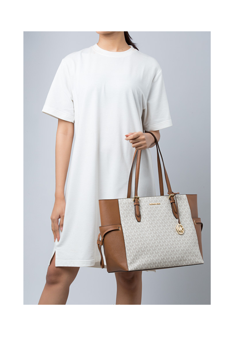 Michael Kors Large Signature Gilly 35S1G2GT7B Drawstring Tote Bag In Vanilla