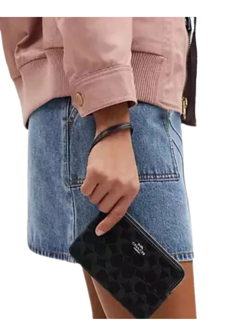 Coach Corner Zip Wristlet Signature Jacquard In Black CW862