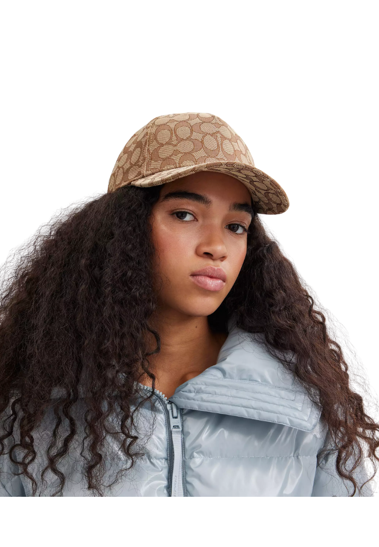 ( PREORDER ) Coach Signature Jacquard Baseball Hat In Khaki CW766