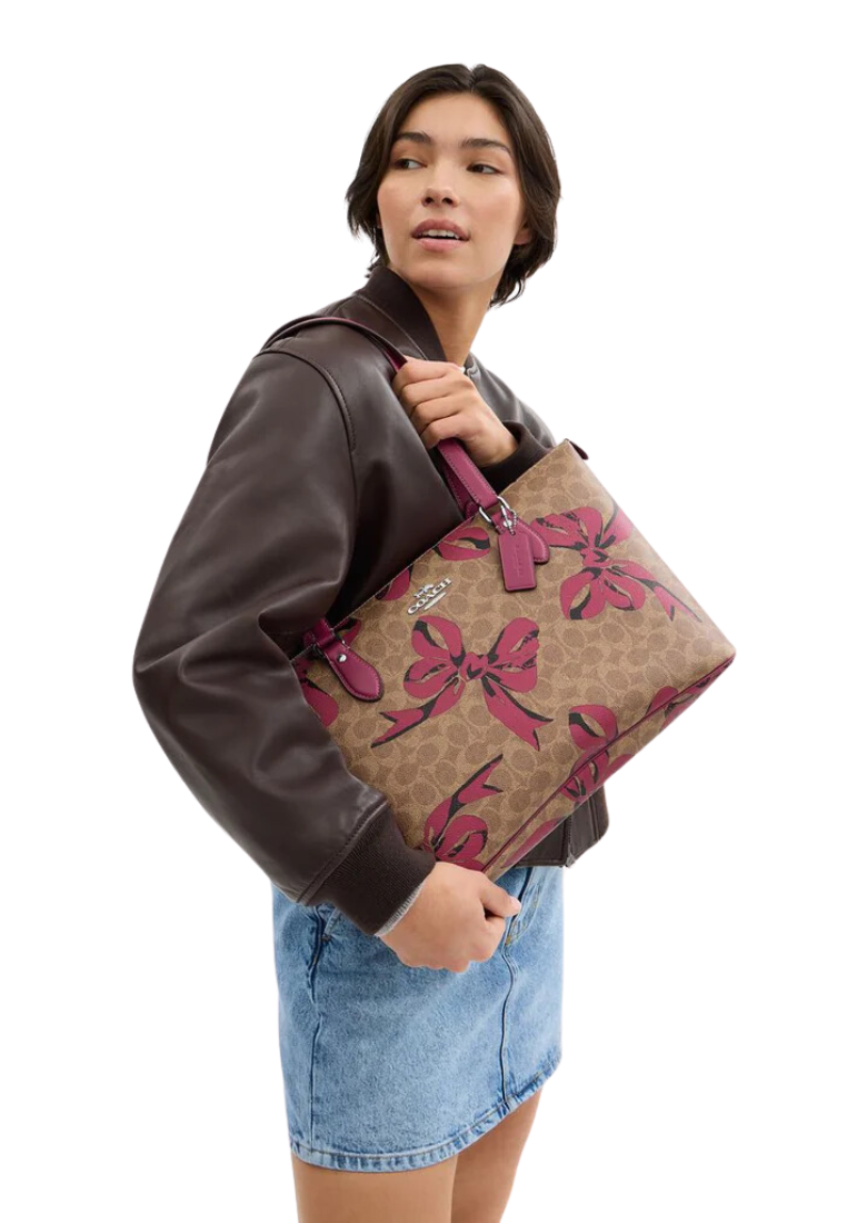 Coach Gallery Tote Bag With Bow Print In Tan Pink Multi CZ174