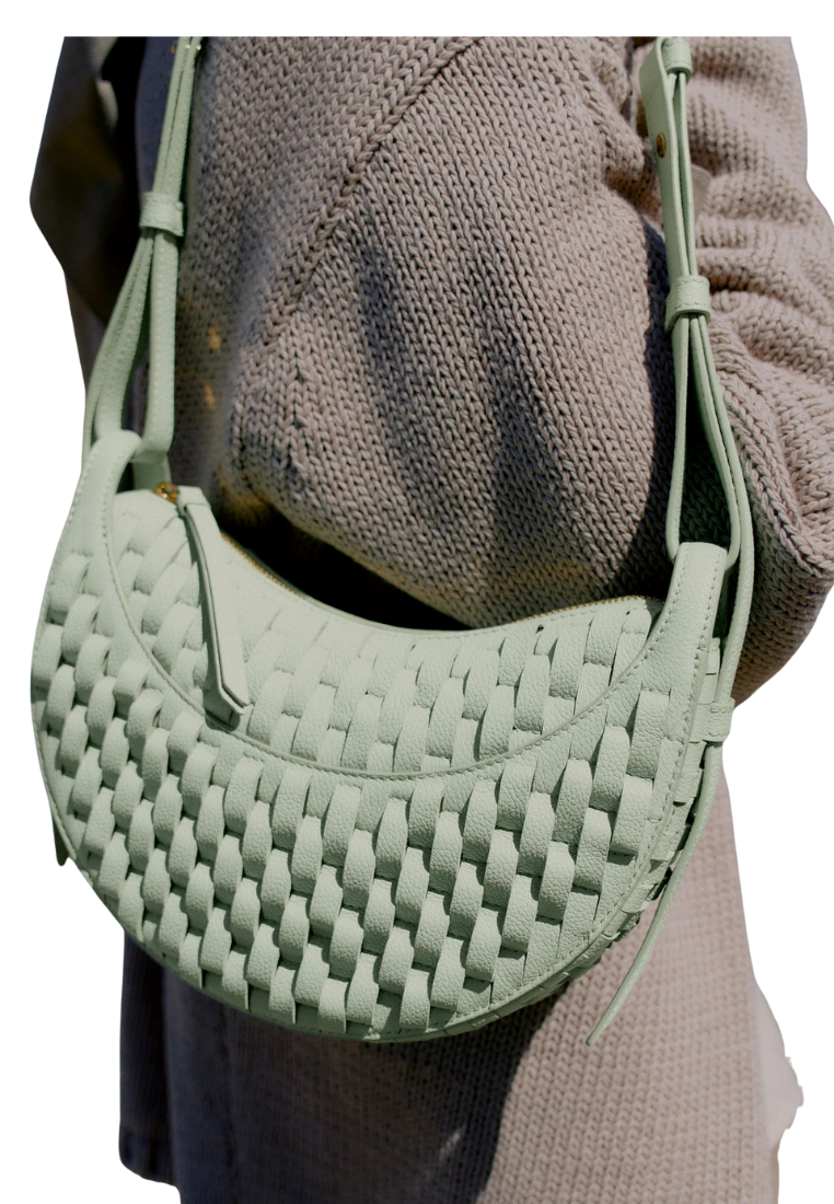 ( PREORDER ) Polene Numero Dix Crossbody Bag In Onda Fresh Almond