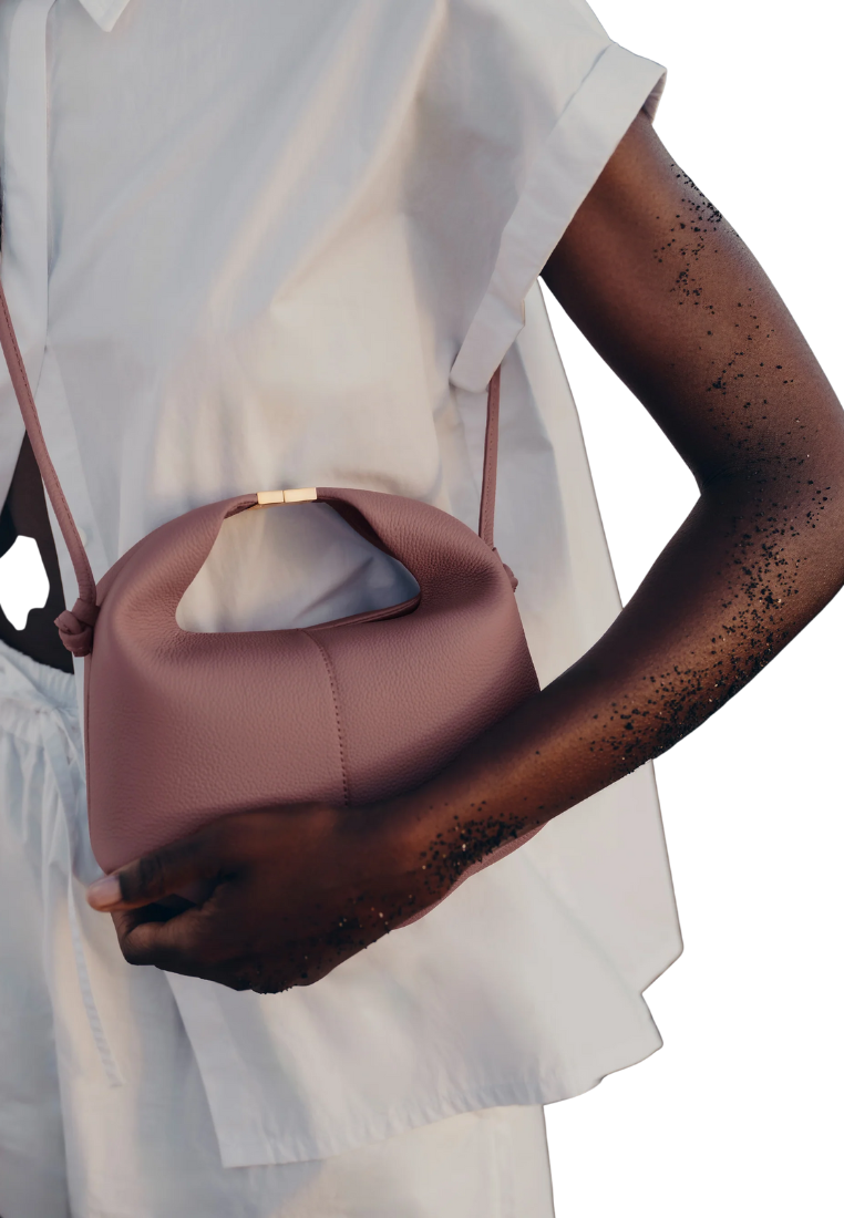 ( PREORDER ) Polene Beri Crossbody Bag In Textured Lilac
