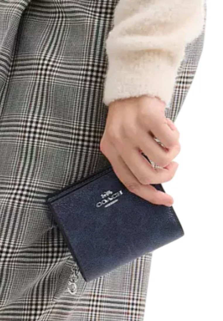 Coach Snap Wallet In Signature Canvas In Blue Navy CCL96