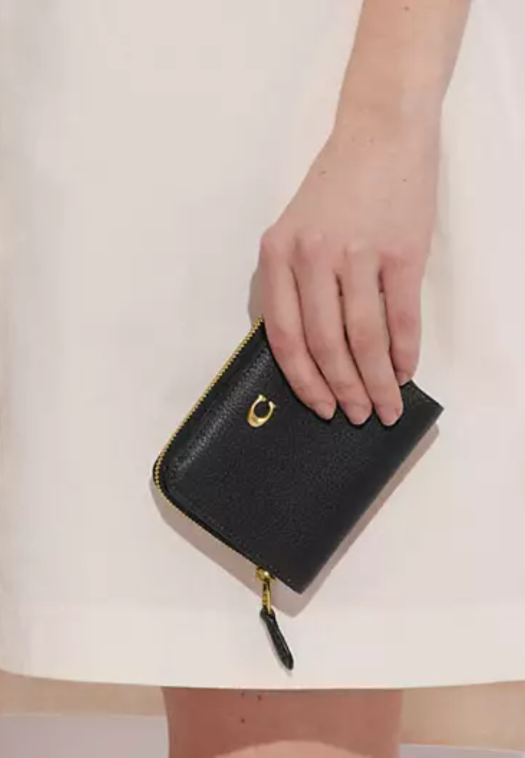 ( PREORDER ) Coach Essential Billfold Wallet In Black CD717