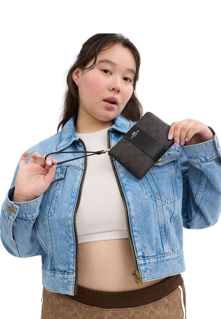 Coach Corner Zip Wristlet Signature Canvas With Stripe In Walnut Black CW854