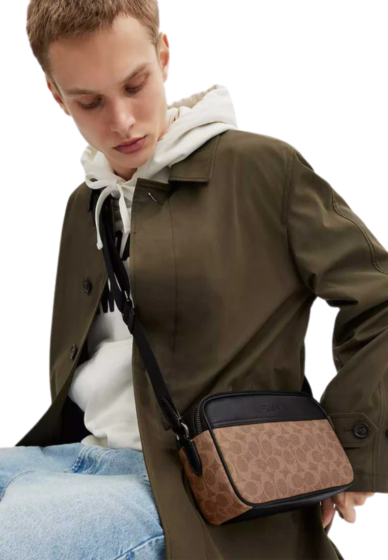 ( AS IS ) Coach Graham Crossbody Bag Signature Canvas In Tan Black CV921