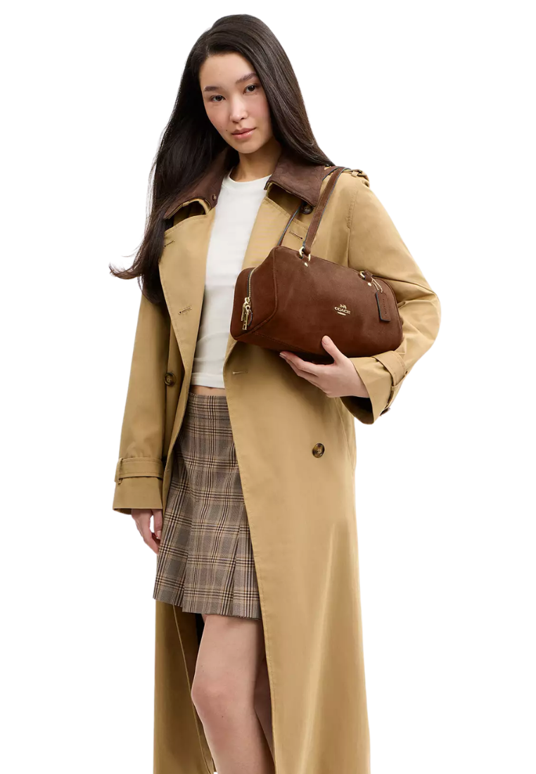 ( PREORDER ) Coach Sydney Suede Shoulder Bag In Warm Brown CGE89