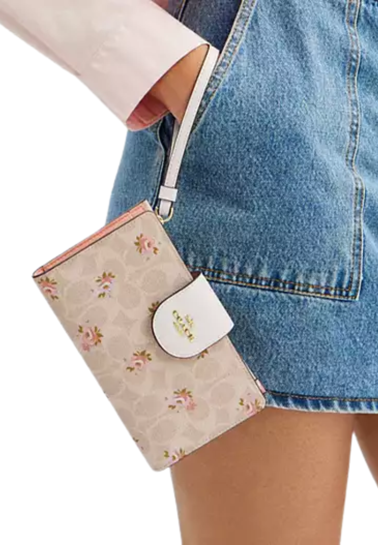 Coach Phone Wallet Signature Canvas With Floral Print In Sand Multi CAR11