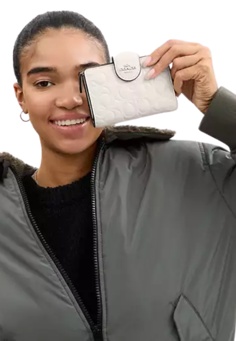 Coach Medium Corner Zip Wallet in Signature Embossed In Chalk CZ341