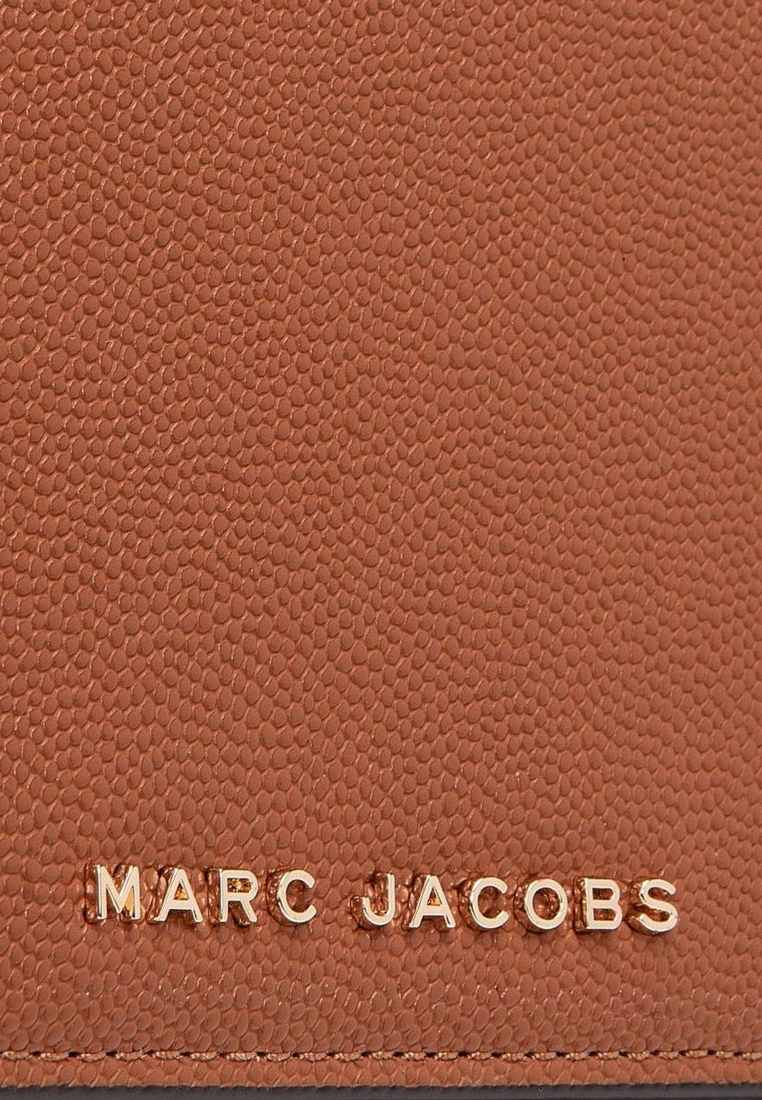 Marc Jacobs Party On a Chain Crossbody Bag In Smoked Almond S110M06RE22