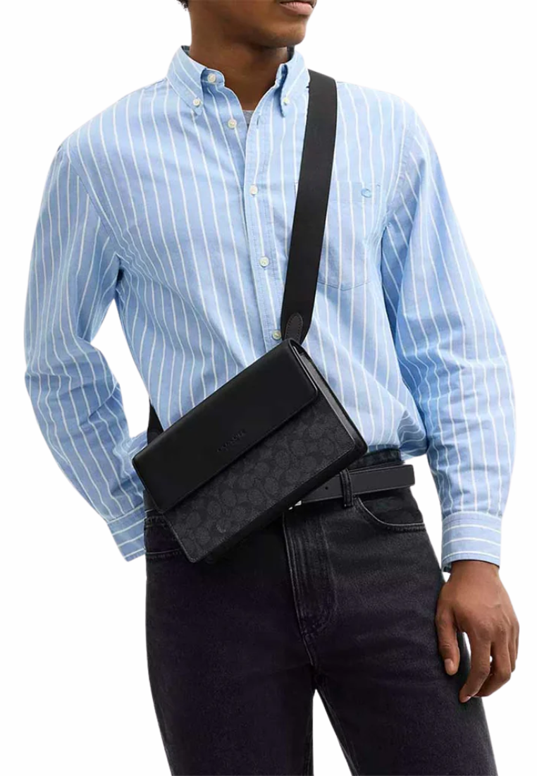 Coach Turner Flap Crossbody Bag In Charcoal Black CCQ53