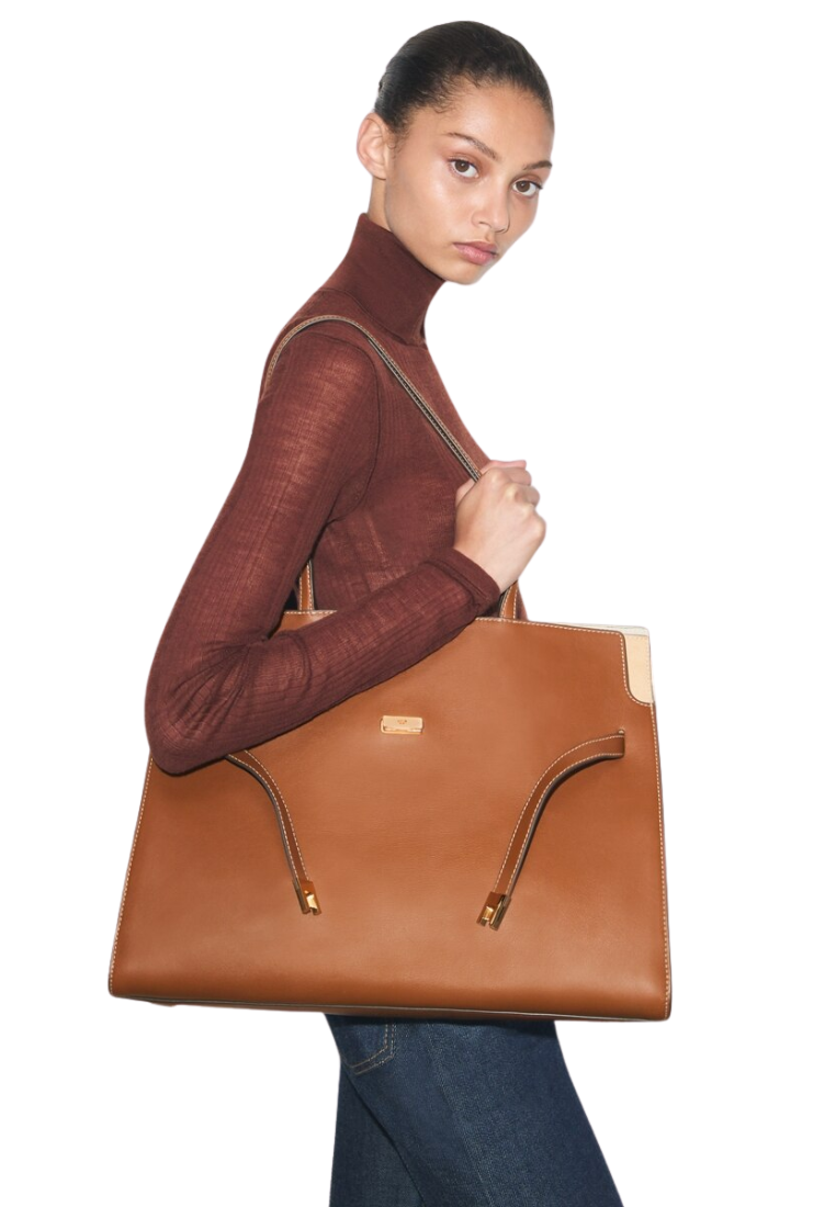( PREORDER ) Tory Burch Lee Radziwill Tote Bag In Aged Tan 178840