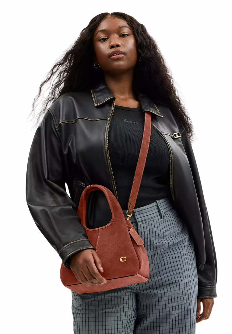 ( PREORDER ) Coach Lana 23 Shoulder Bag In Brass Clay CBZ95