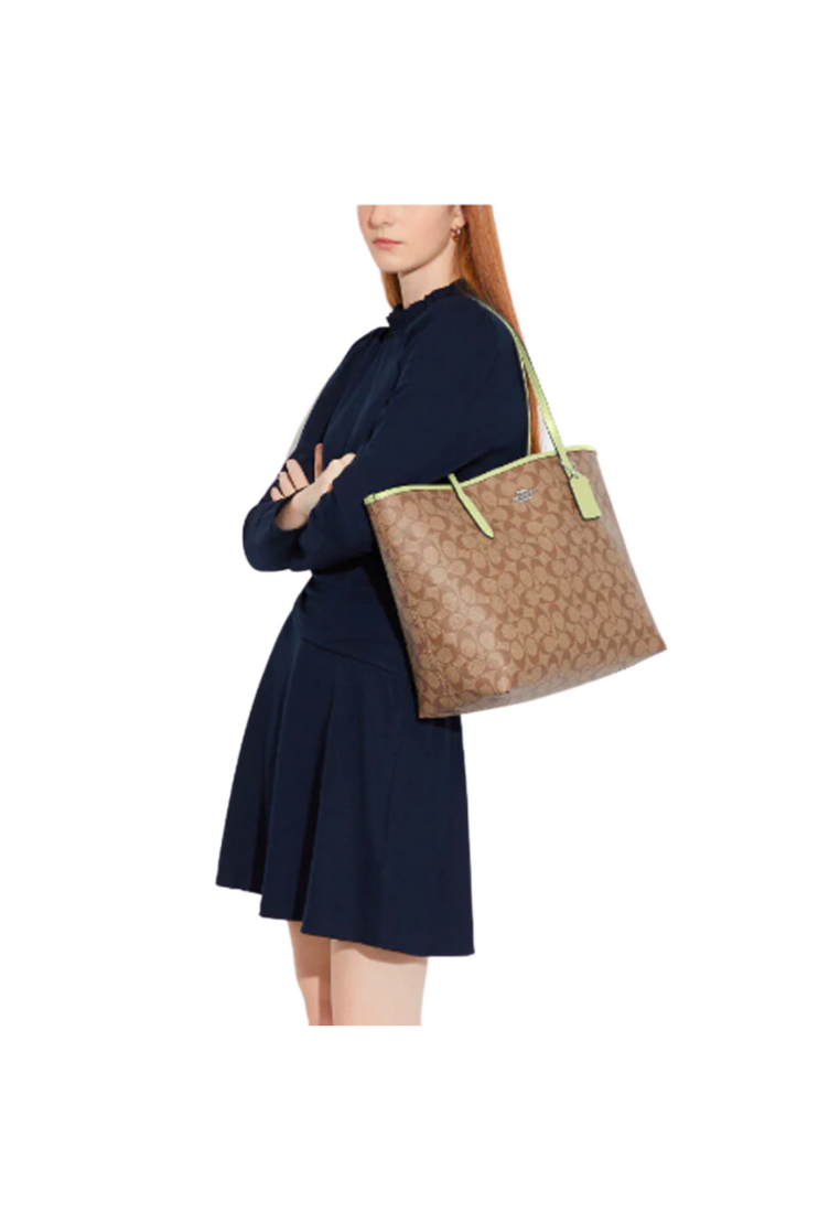 Coach Signature City Tote Bag In Khaki Pale Lime 5696