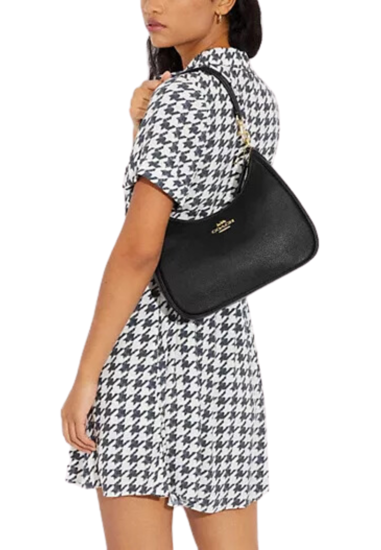 ( PREORDER ) Coach Teri
Hobo Bag In Gold Black CJ517