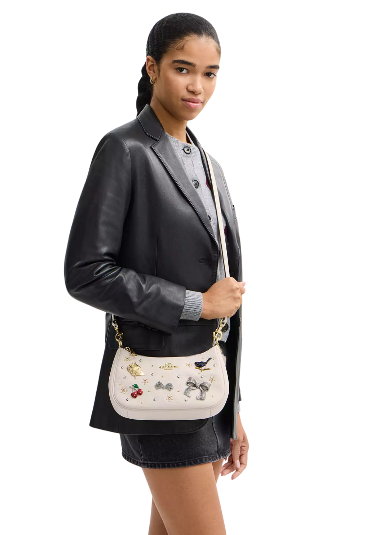 ( PREORDER ) Coach Teri With Pins Shoulder Bag In Gold Chalk CCE87