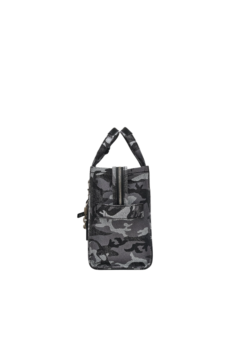 ( PREORDER ) Marc Jacobs Camo Tote Bag In Denim 2S5HTT008H03