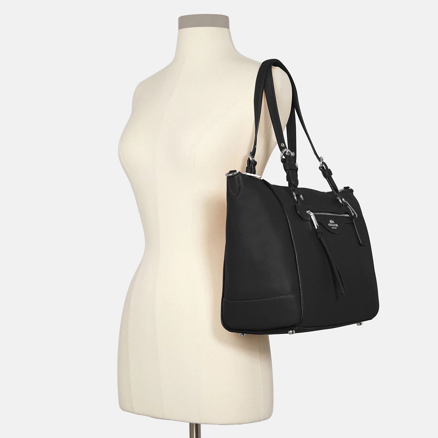 Coach Kleo C5690 Carryall In Black