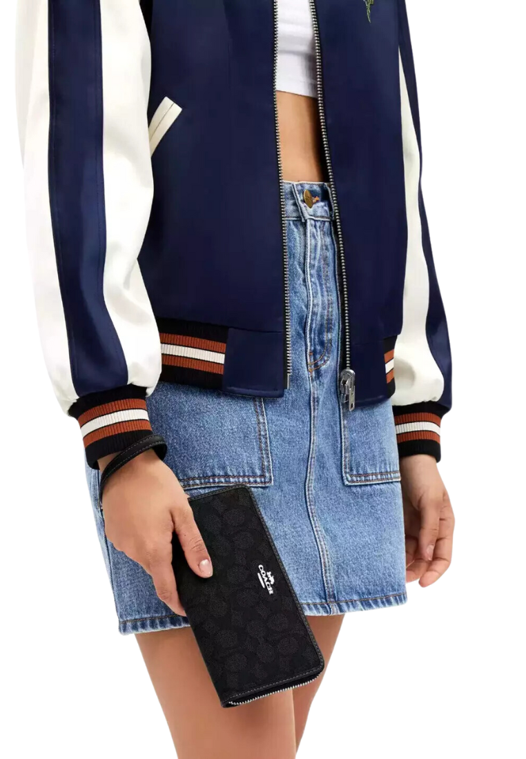 Coach Long Zip Around Wallet Signature Jaqcuard In Black CU150