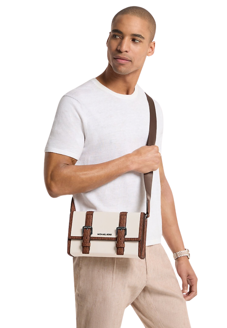 ( PREORDER ) Michael Kors Cooper Pebbled Leather and Signature Logo Trunk Crossbody Bag In Light Cream Luggage 37S6LCOM1O