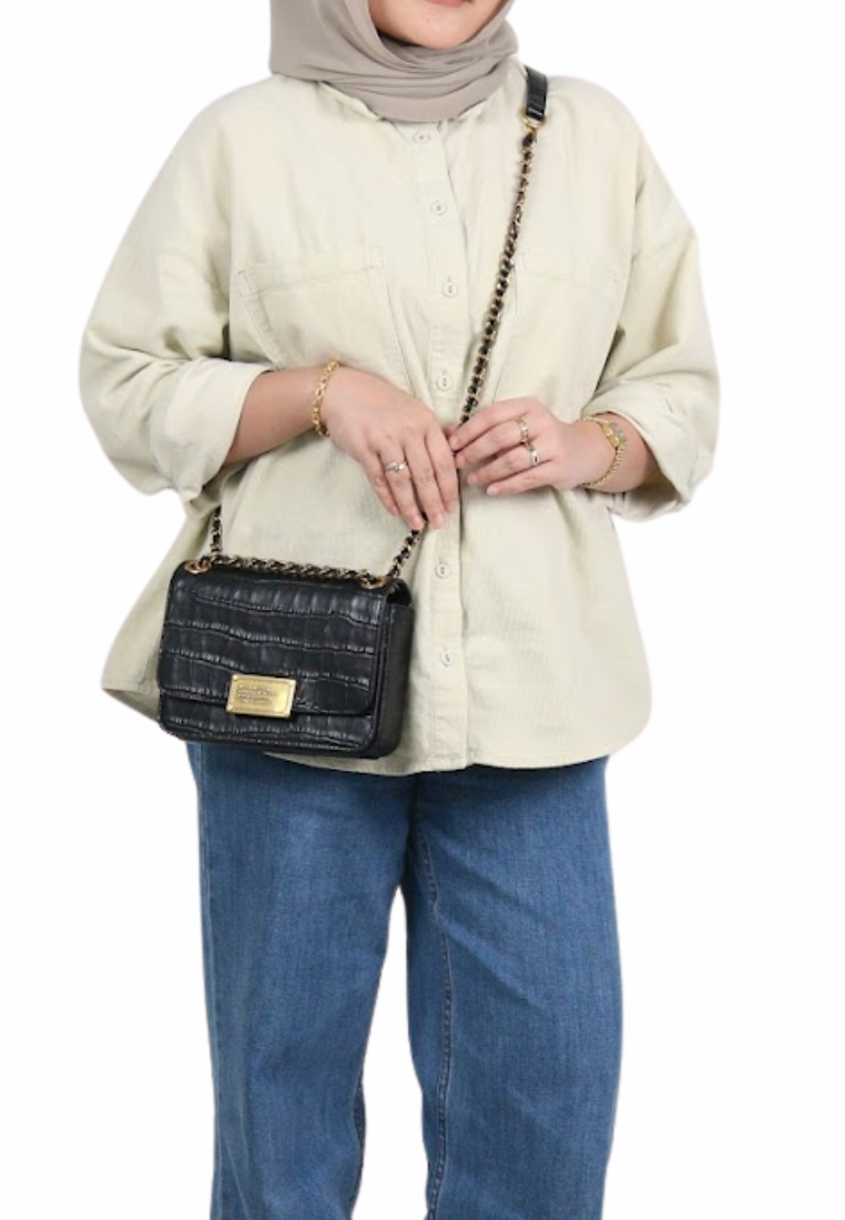 Marc Jacobs The Plaza Croc Embossed Shoulder Bag In Black 4R5HSH024H01