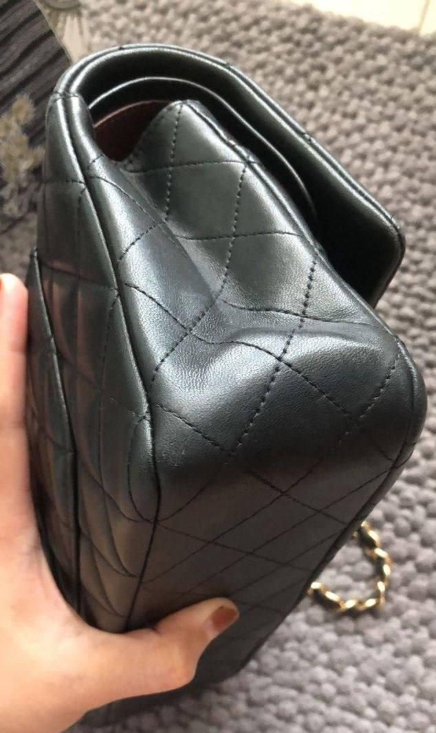 ( PRELOVED ) Chanel Vintage Classic Double Flap Bag Quilted Lambskin Black 25