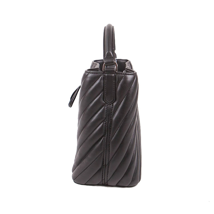 Michael Kors Medium Suri 35F0SU2M8U Quilted Bucket Bag In Black