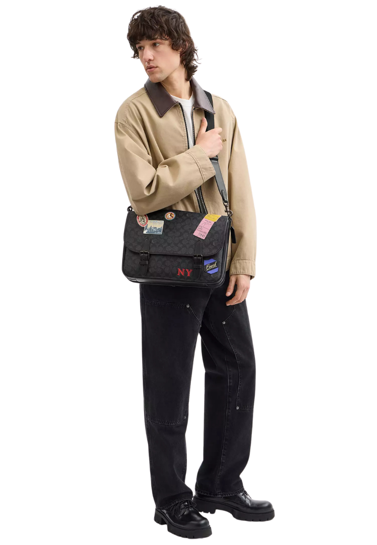 ( PREORDER ) Coach Hitch In Signature Canvas With Patches Messenger Bag In Charcoal Multi CBF09