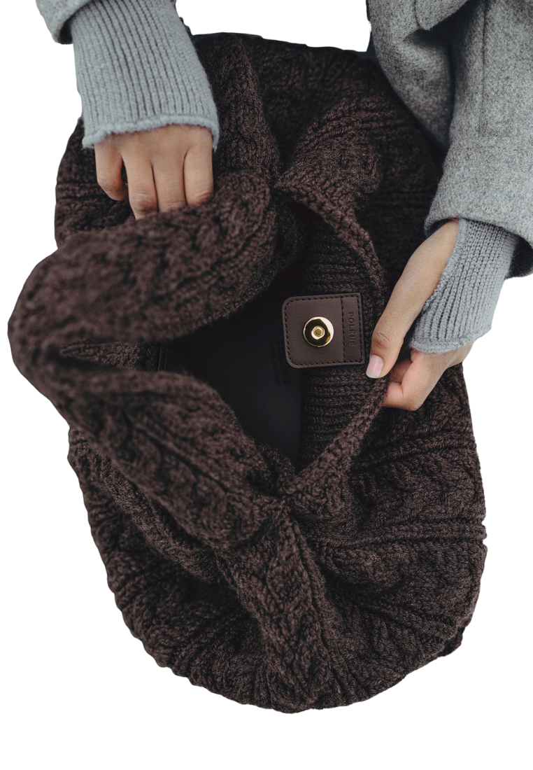 ( PREORDER ) Polene Numero Neuf Large Shoulder Bag In Merino Ebony