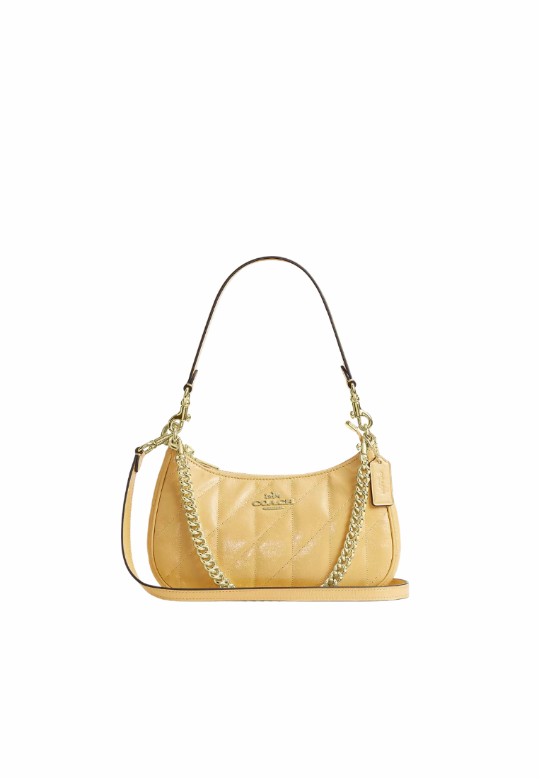 ( PREORDER ) Coach Teri With Quilting Shoulder Bag In Soft Yellow CDY83