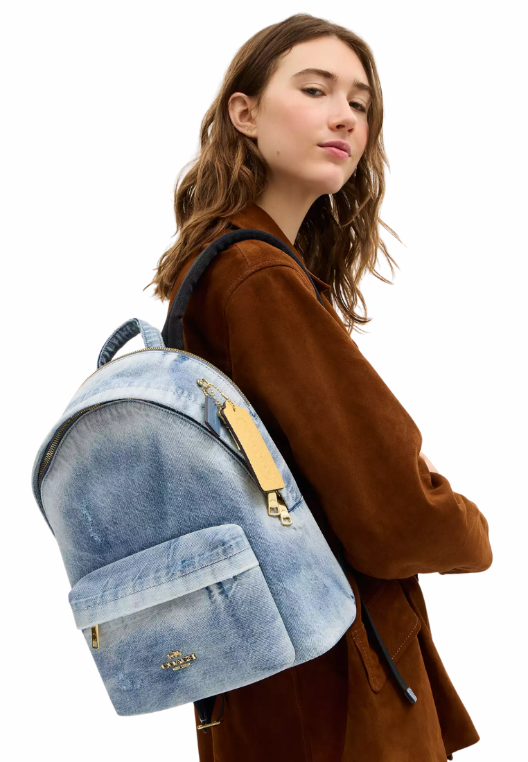 ( PREORDER ) Coach Taylor In Loved Denim Small Backpack In Light Indigo CEF27
