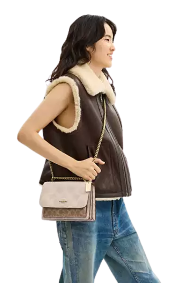 ( PREORDER ) Coach Klare In Blocked Signature Canvas Crossbody Bag In Gold Sand Tan CY678