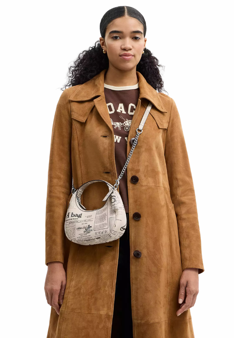 ( PREORDER ) Coach Carmen Mini With Newspaper Print Crossbody Bag In Silver Chalk Multi CDB86