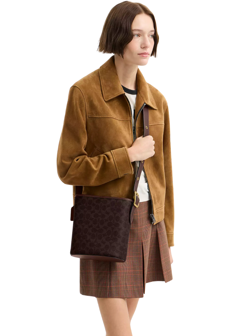 ( PREORDER ) Coach Bleecker 21 In Signature Canvas Bucket Bag In Brass CCX06