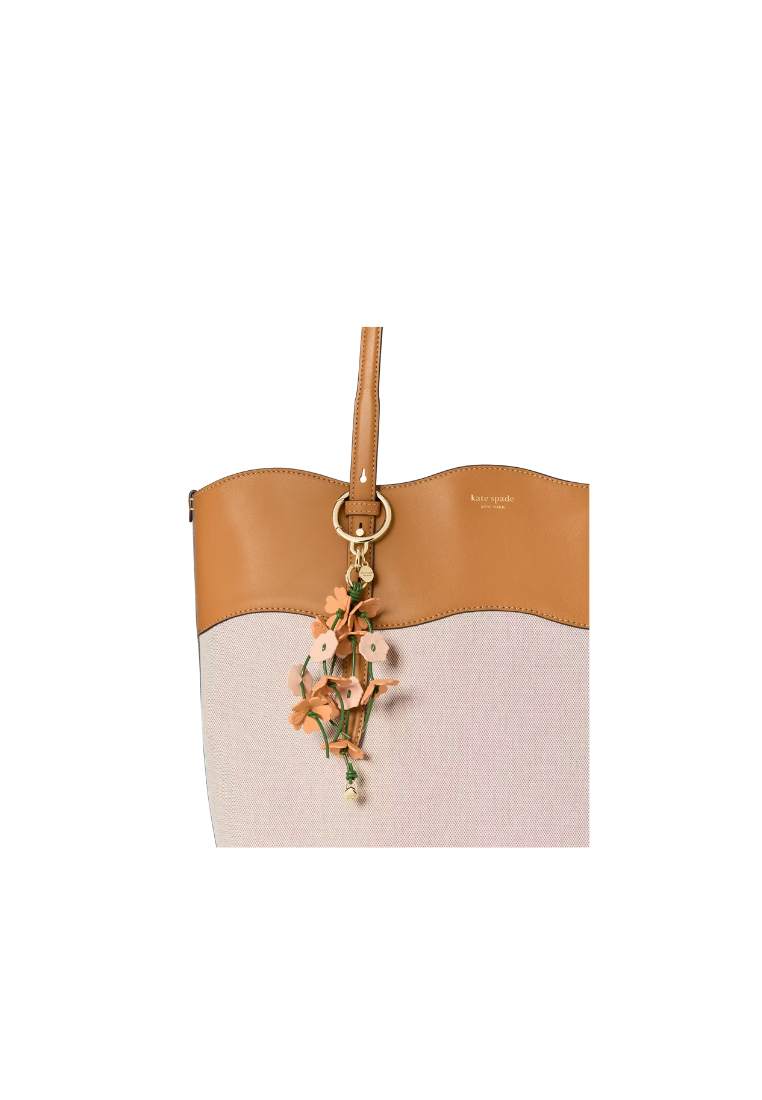 ( PREORDER ) Kate Spade Charmed Flower Bag Charm In Crisp Peach Multi KO564