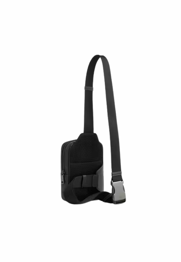 Coach Small Turner Crossbody Bag In Black CCO66