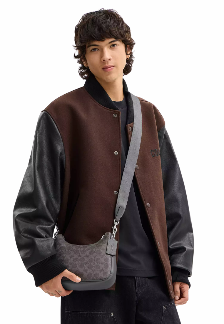 ( PREORDER ) Coach Nolan Hobo In Signature Canvas Shoulder Bag In Grey Signature CCC89