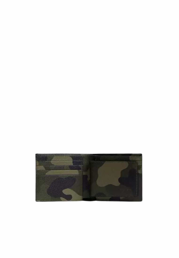 Coach 3-In-1 Wallet With Camo Print And Coach Graphic In Camo CZ052