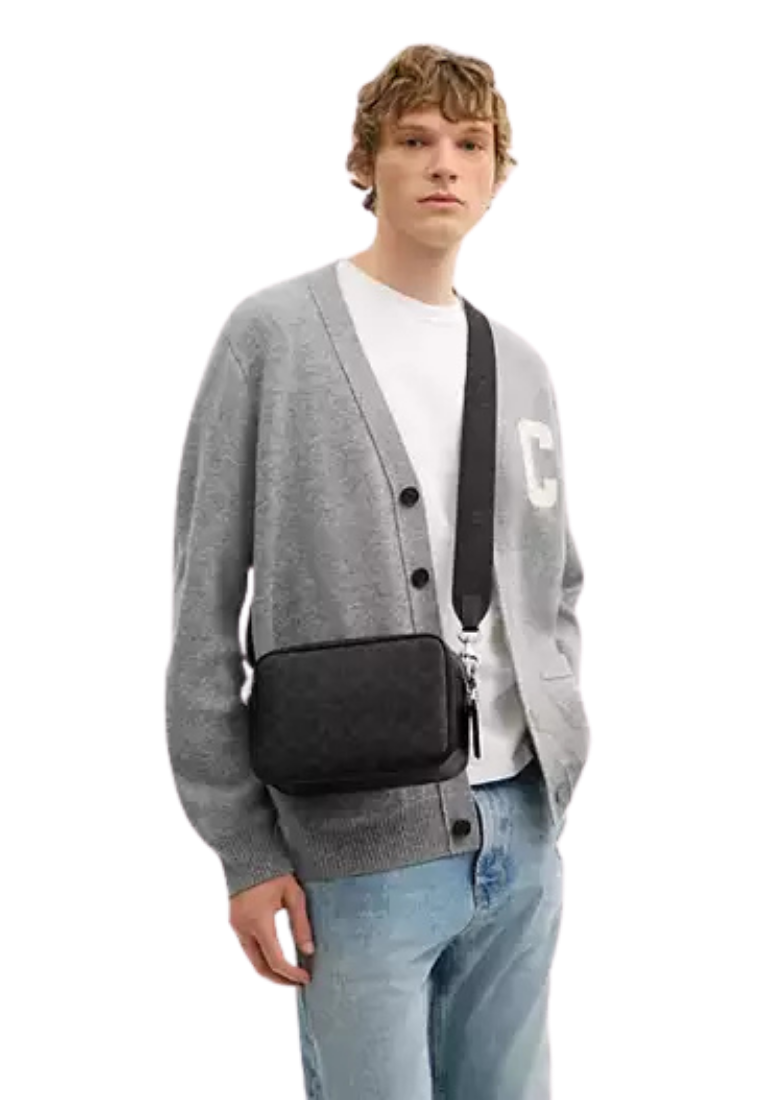 ( PREORDER ) Coach Radio Camera Bag In Signature Canvas Crossbody bag In Black Signature CDV24
