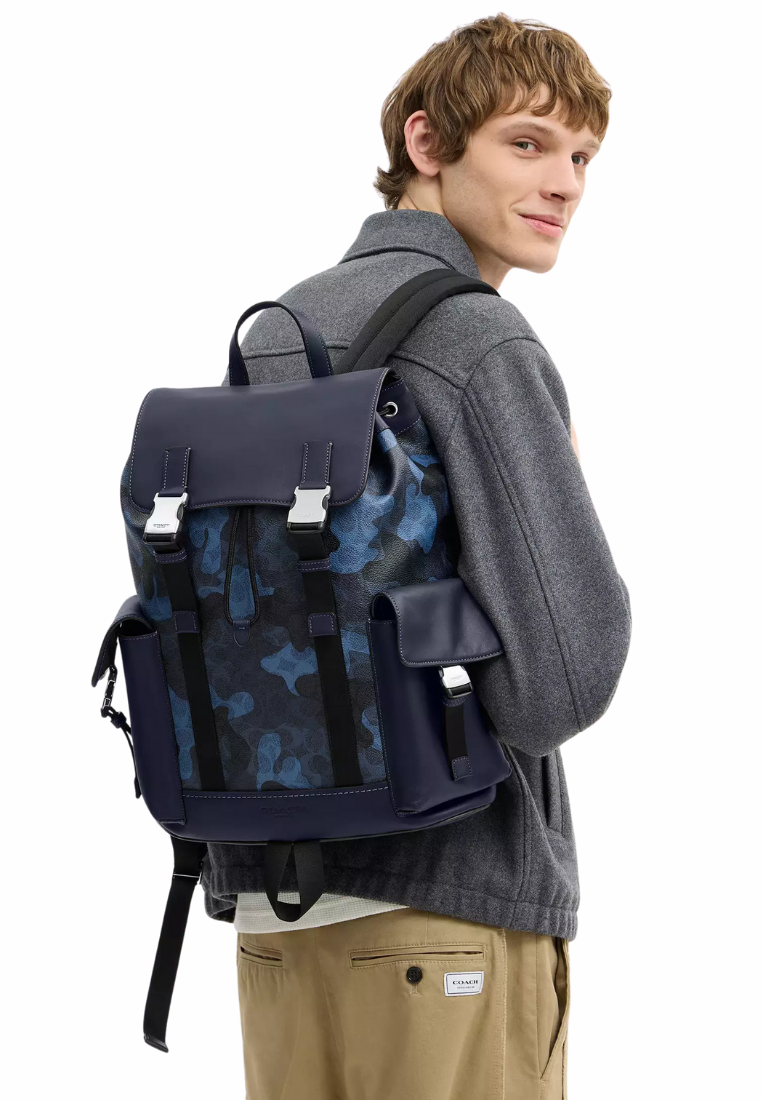 ( PREORDER ) Coach Clark In Signature Camo Print Backpack In Silver CDC20