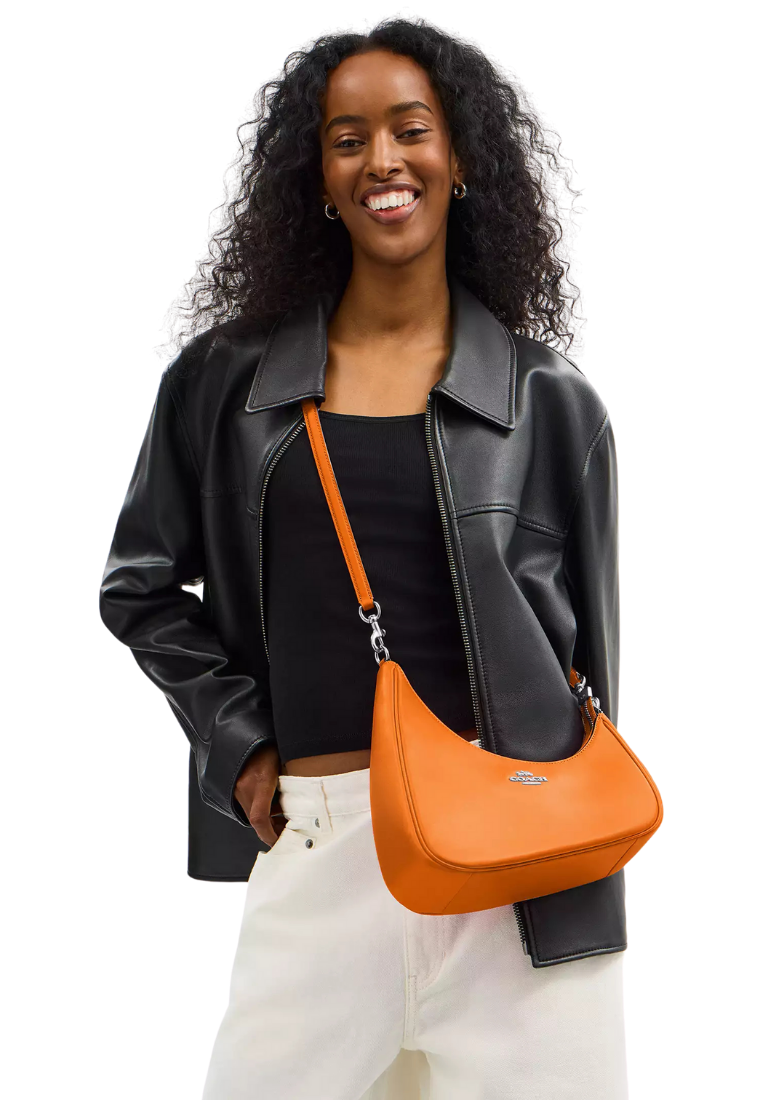 ( PREORDER ) Coach Twisted Teri Shoulder Bag In Bright Mandarin CBI01