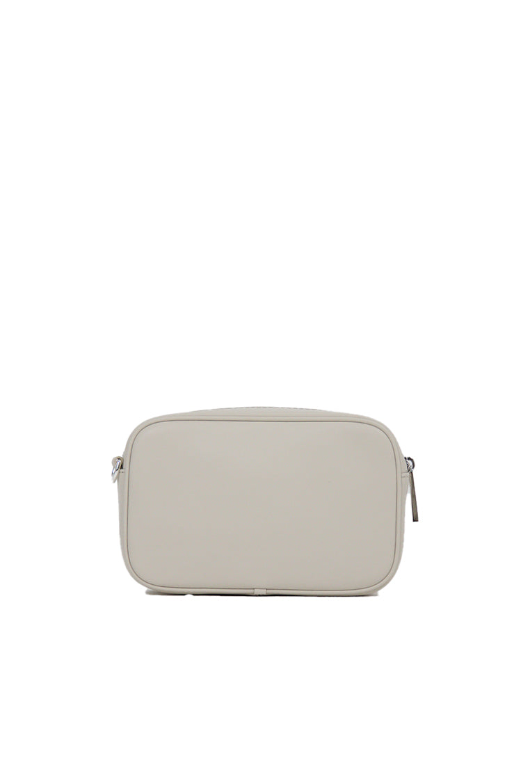 ( AS IS ) Marc Jacobs Perfect Flash H107L01SP22 Crossbody In Marshmallow