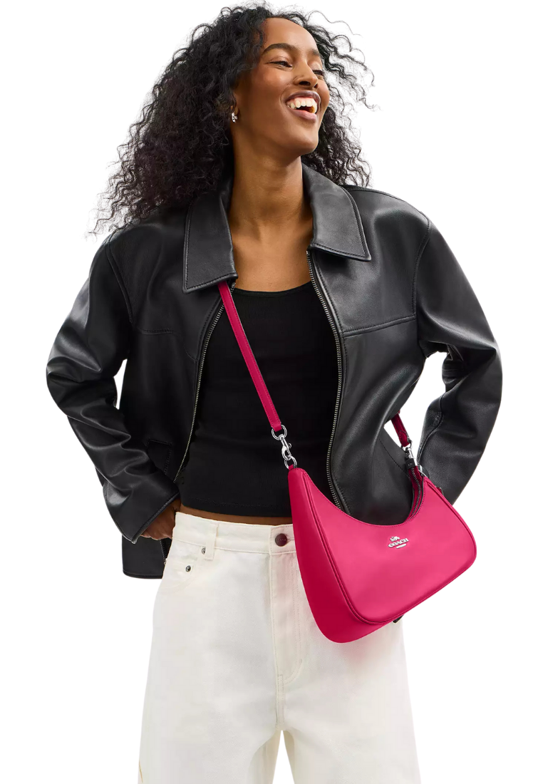 ( PREORDER ) Coach Twisted Teri Shoulder Bag In Dragon Fruit CBI01