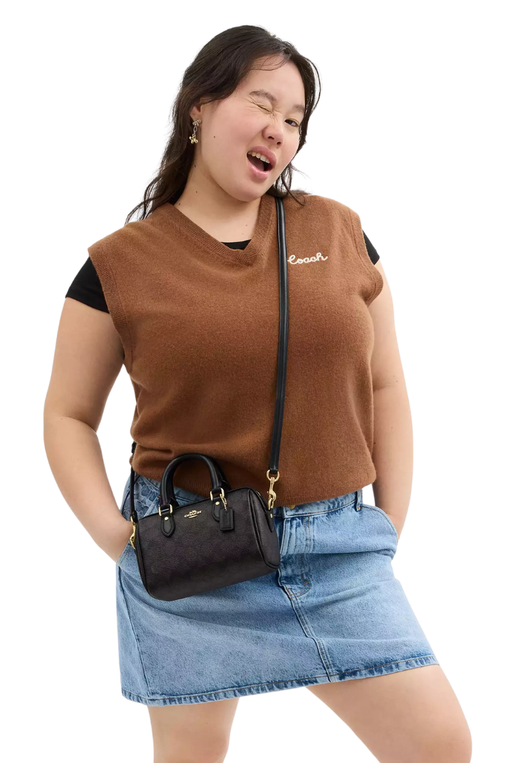 ( PREORDER ) Coach Mini Rowan Crossbody Bag In Walnut Black CW329